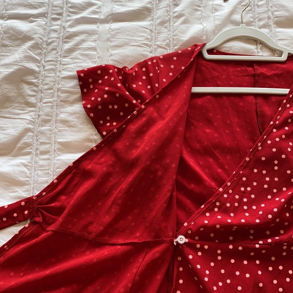 Red Polka Dot Wrap Dress Size small - Picture 5 of 8
